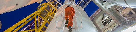 Oil and gas operative